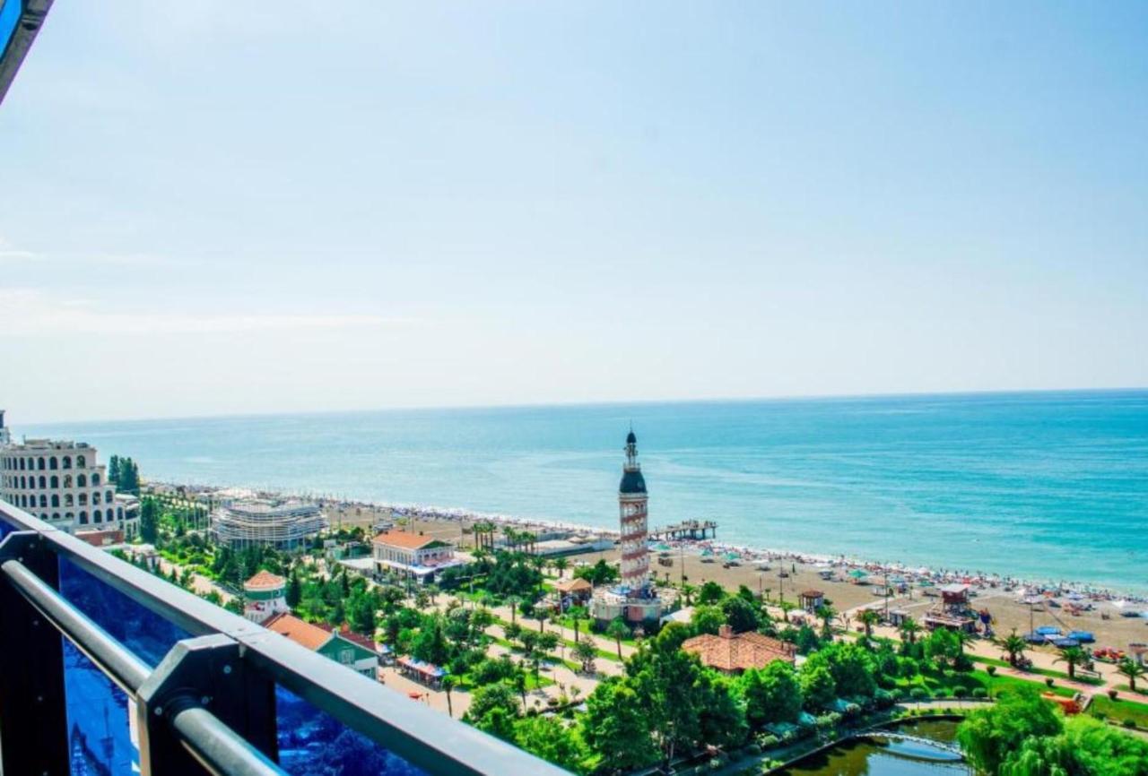 Orbi City Sea Side & Sea View Apartments Батуми Экстерьер фото