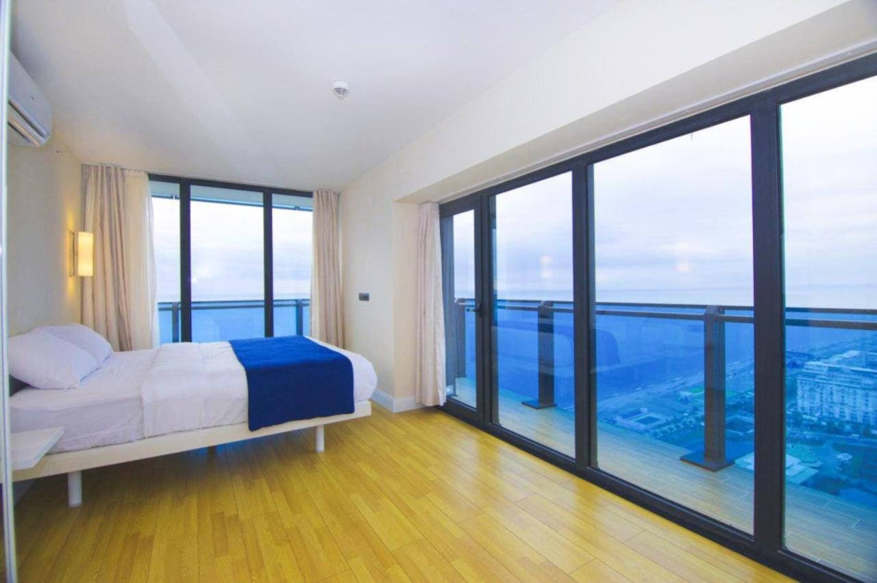 Orbi City Sea Side & Sea View Apartments Батуми Экстерьер фото