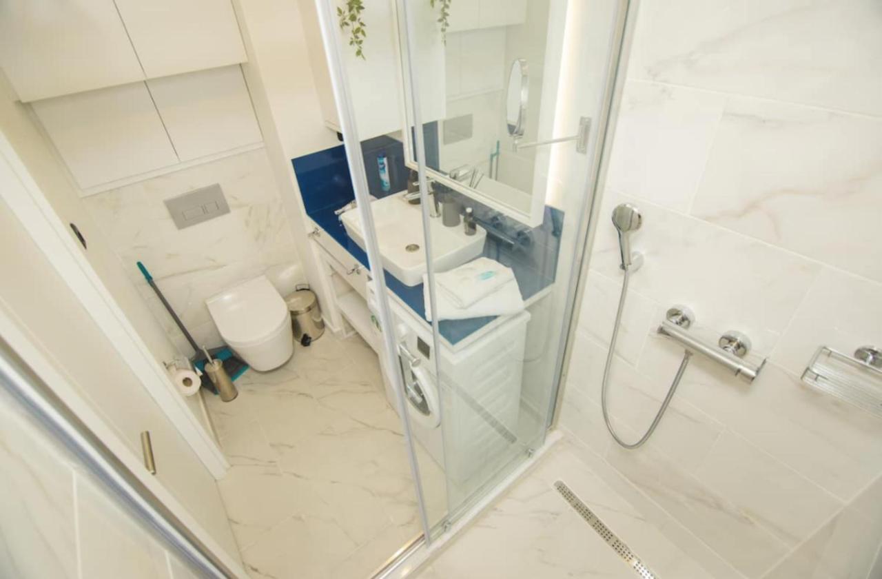 Orbi City Sea Side & Sea View Apartments Батуми Экстерьер фото